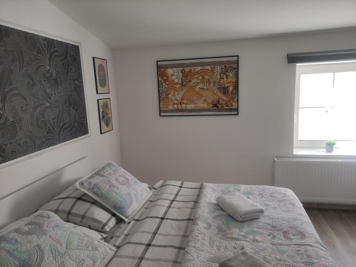 Apartman Jena Lägenhet Mariánské Lázně Exteriör bild